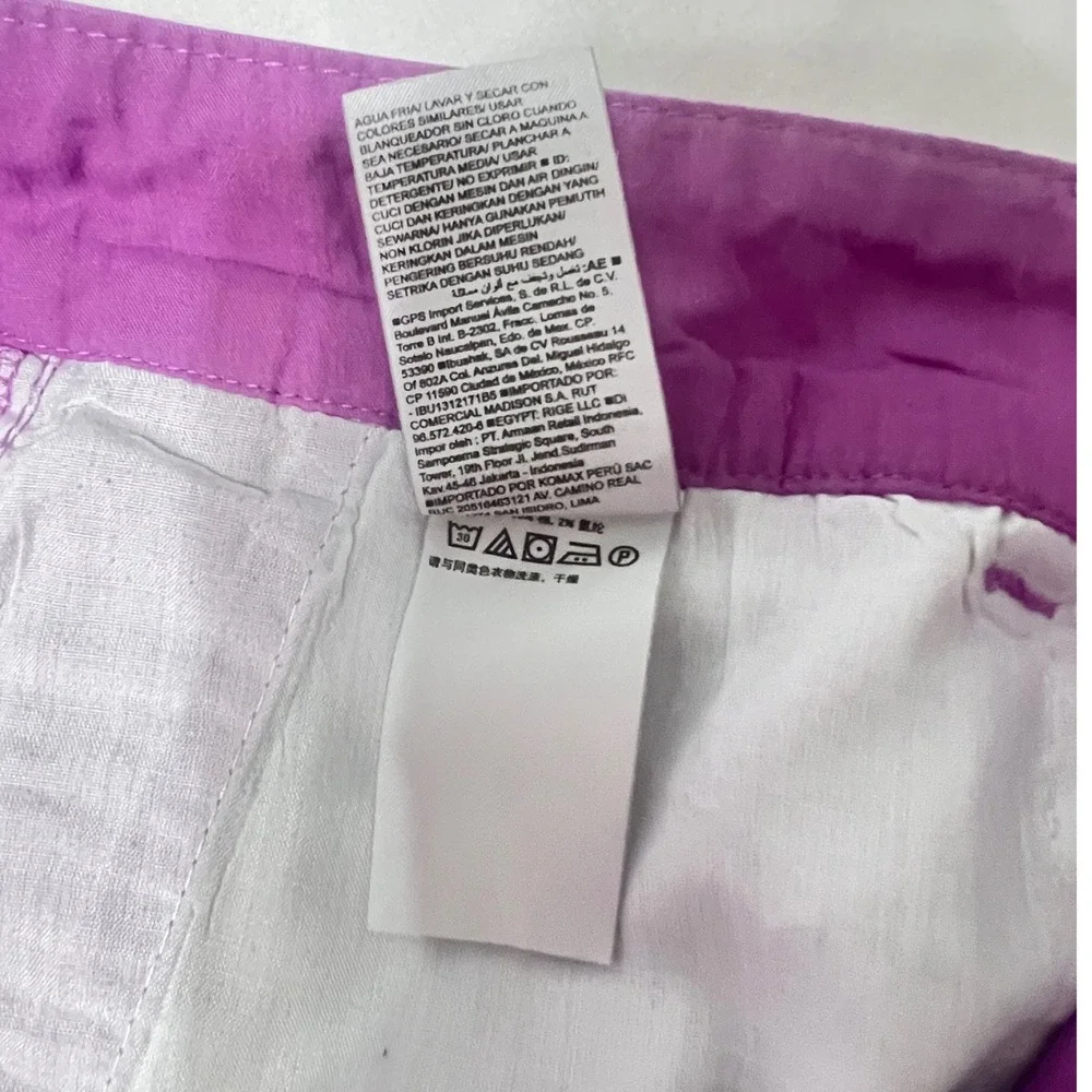 Old Navy chino shorts